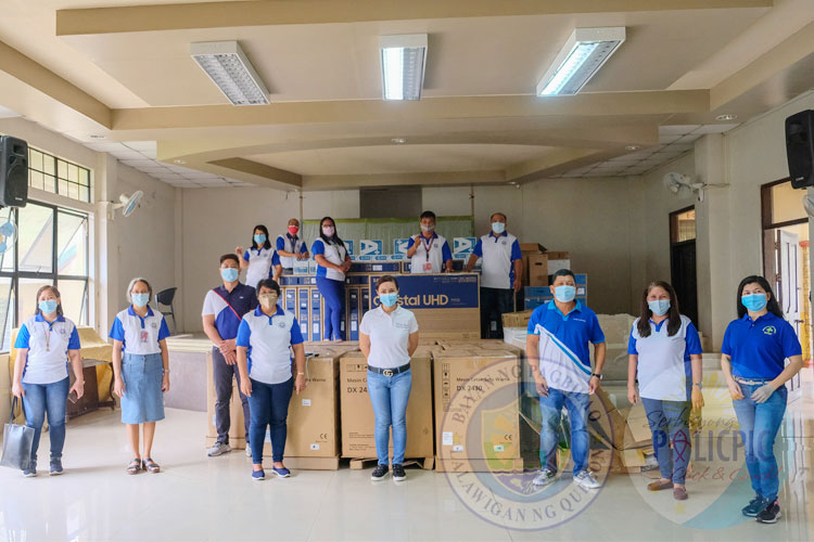 Distribution of School Supplies, Equipments - DepEd Pagbilao District I